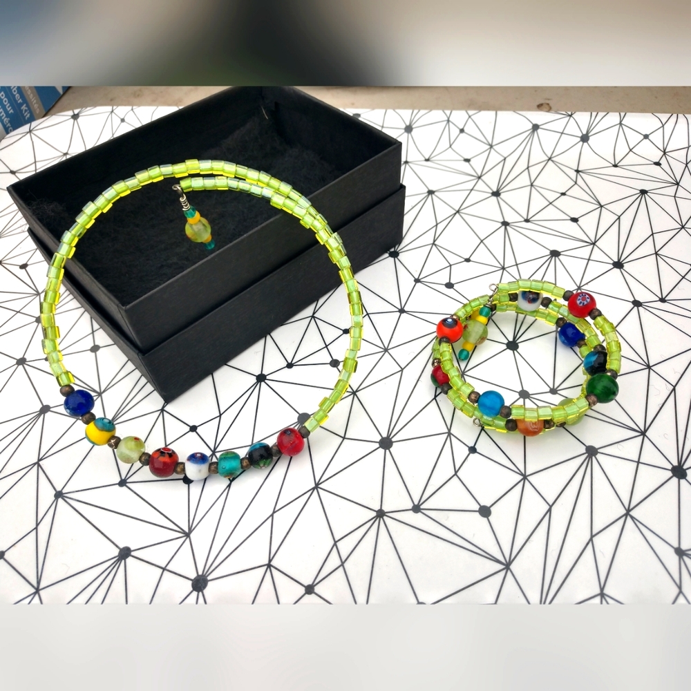 Beaded necklace and bracelet set